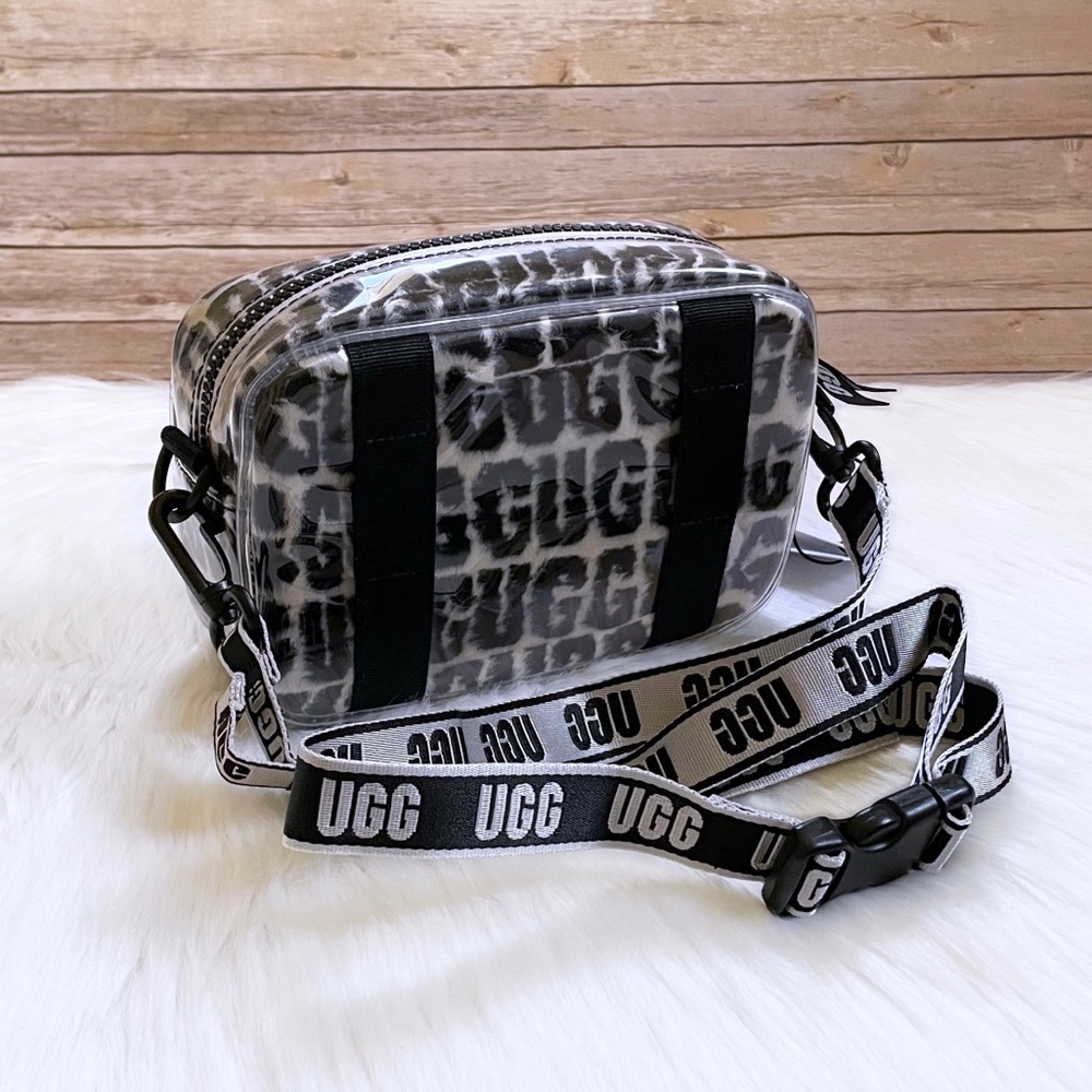 UGG Janey II Clear UGG Plush Crossbody Belt Bag - Picture 4 of 8